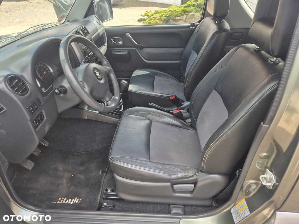 Suzuki Jimny Style - 14