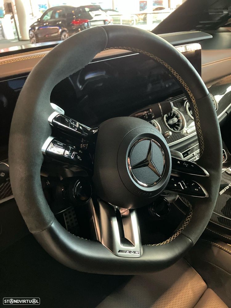 Mercedes-Benz E 63 AMG S 4-Matic+ - 10