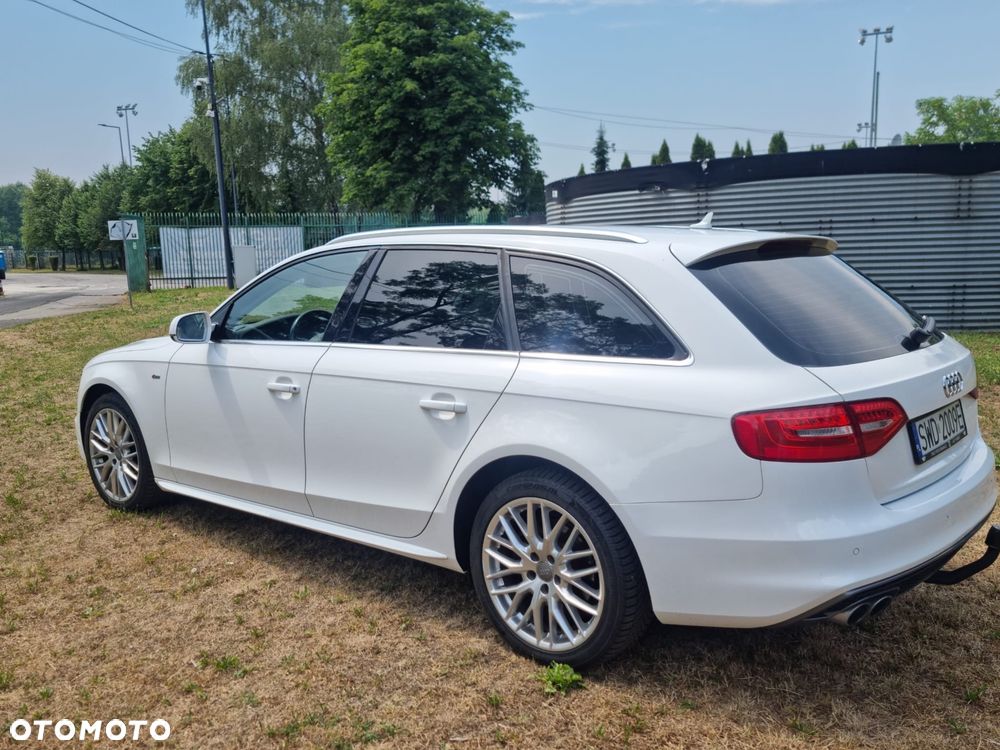 Audi A4 Avant - 4