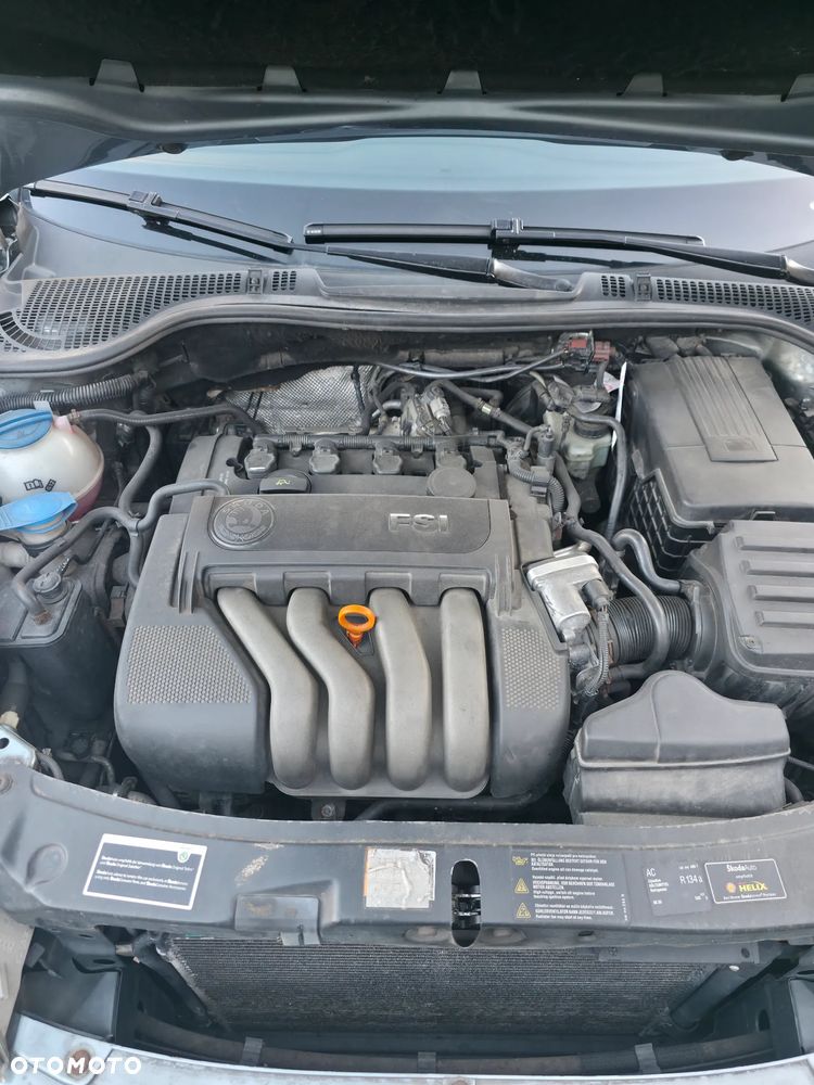 Skoda Octavia 2.0 FSI Elegance - 12