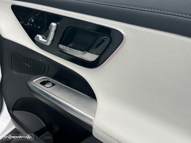 Mercedes-Benz GLC 300 - 12