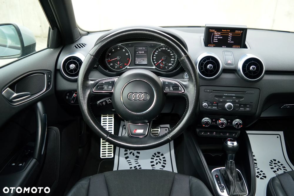 Audi A1 3-drzwiowe 1.4 TFSI S tronic S line Sportpaket - 15