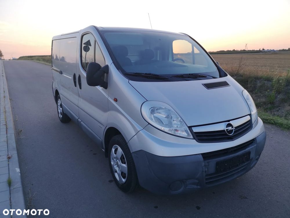 Opel VIVARO - 15
