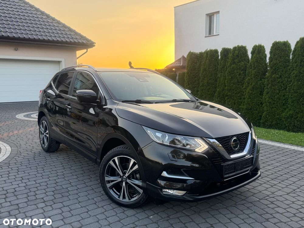Nissan Qashqai - 1
