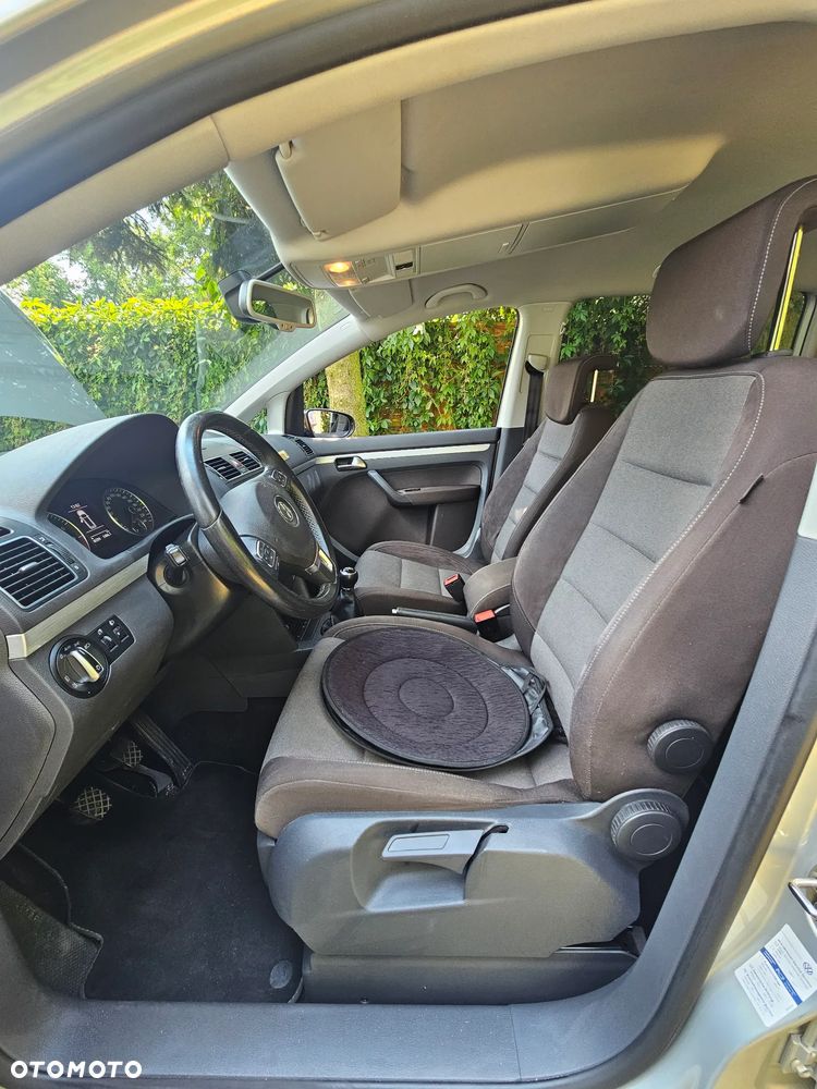 Volkswagen Touran 1.4 TSI STYLE - 13