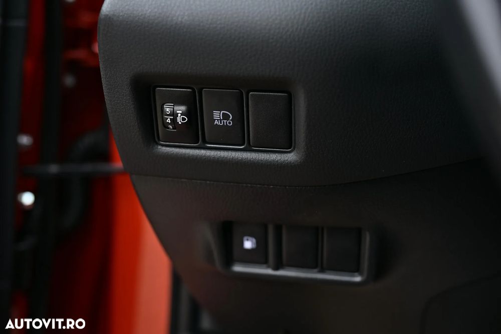 Toyota C-HR Flow - 37