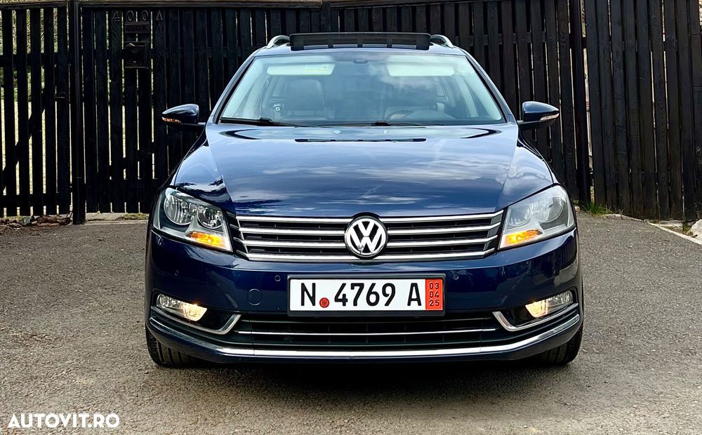 Volkswagen Passat Variant 1.8 TSI Highline DSG - 11