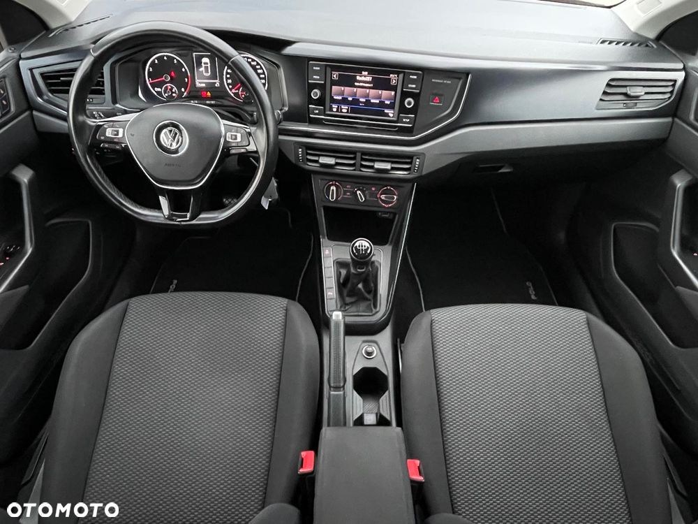 Volkswagen Polo 1.0 Life - 14