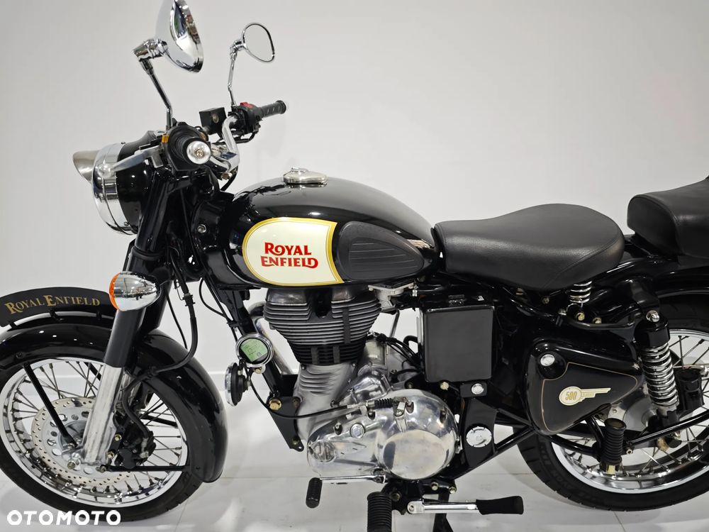 Royal Enfield Classic - 12
