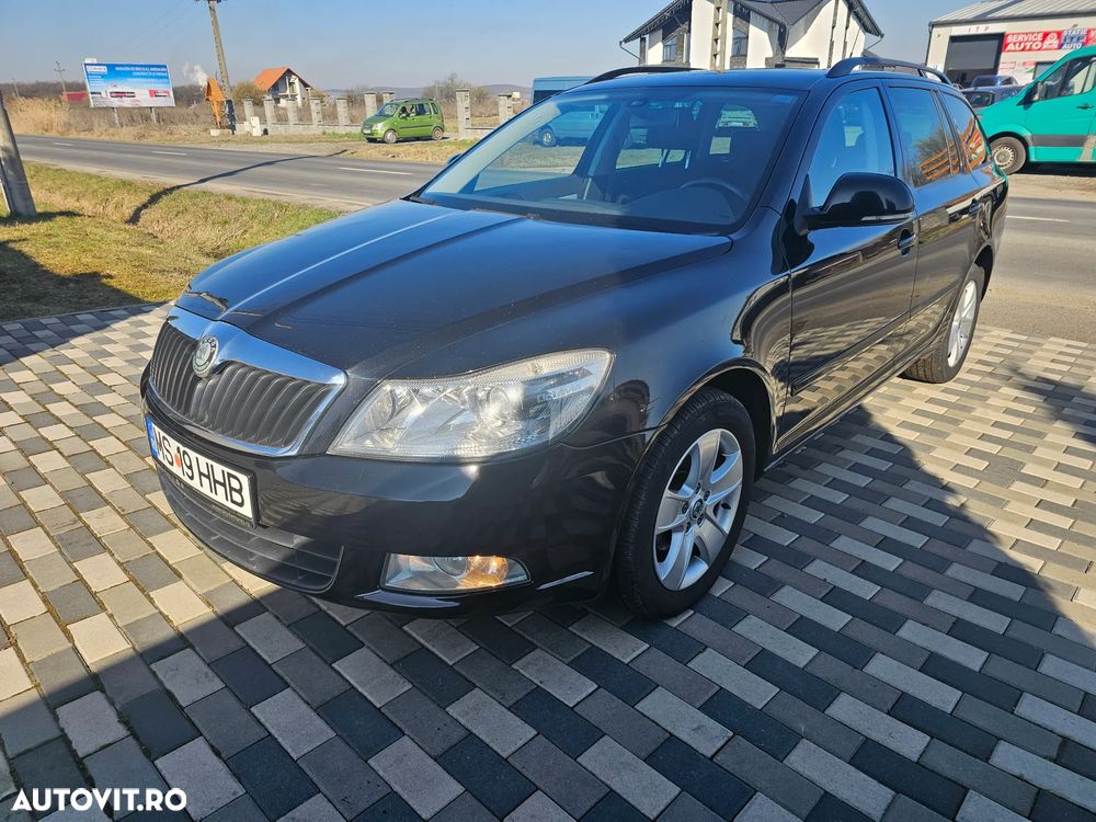 Skoda Octavia 1.6 TDI DPF Ambiente - 1