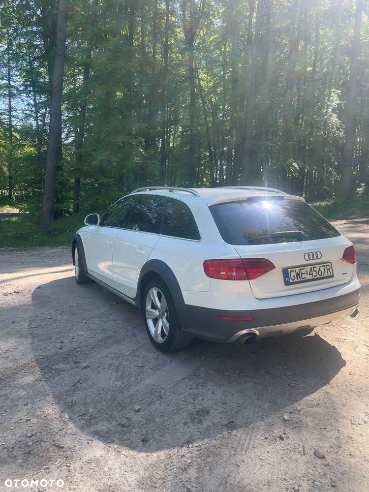 Audi A4 Allroad - 16