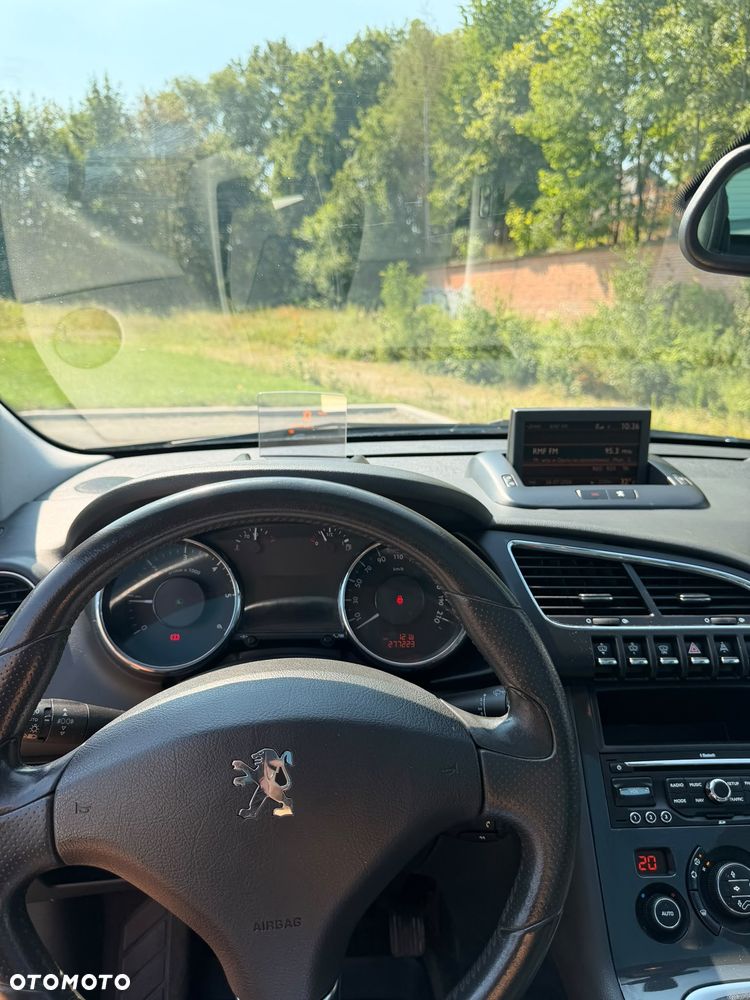 Peugeot 3008 1.6 HDi Premium - 9