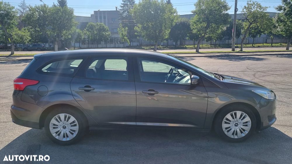 Ford Focus - 2