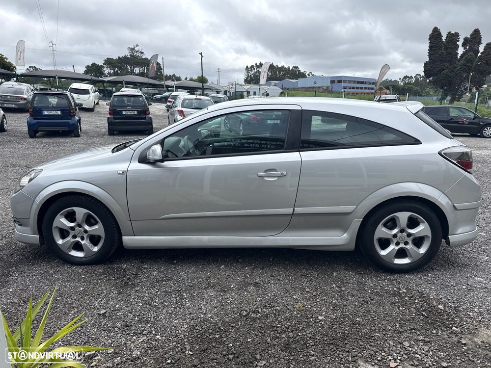 Opel Astra GTC 1.3 CDTI - 2