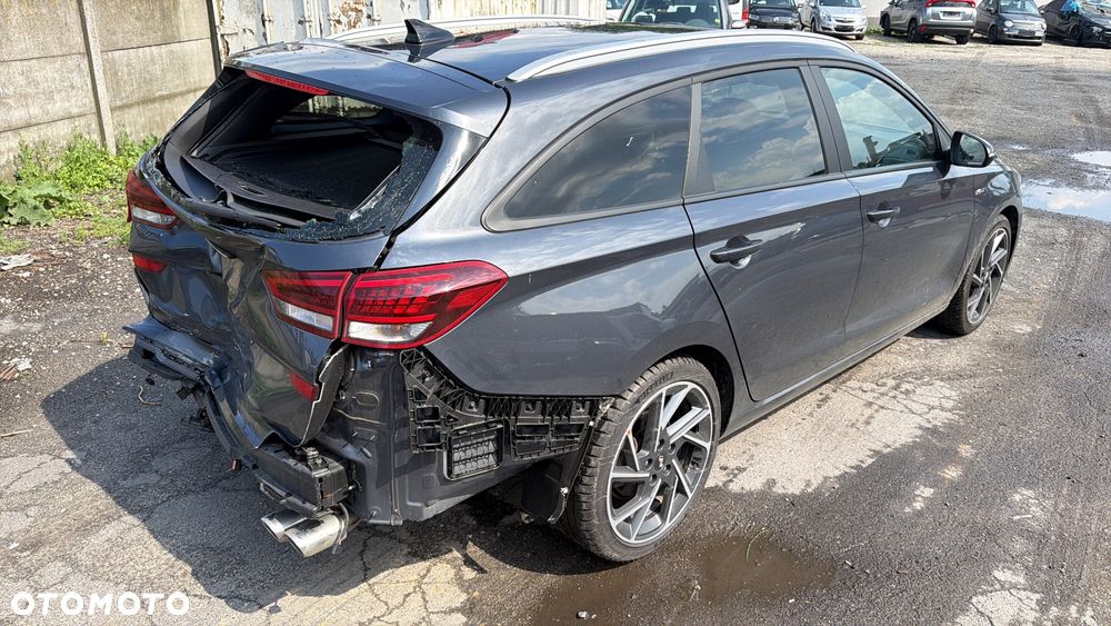 Hyundai i30 1.5 T-GDI 48V-Hybrid DCT N-Line - 10