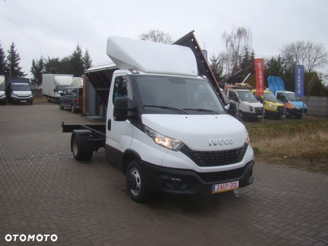 Iveco DAILY 35 C 15 3.5T 4.60M 3.5T NA HAKU CLIMATRONIC - 4