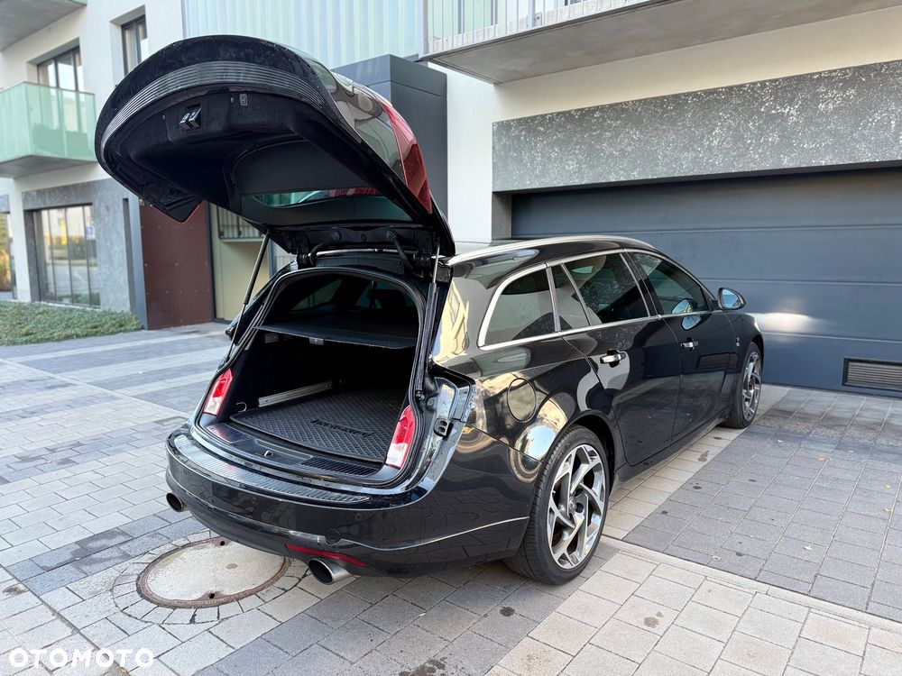 Opel Insignia - 24