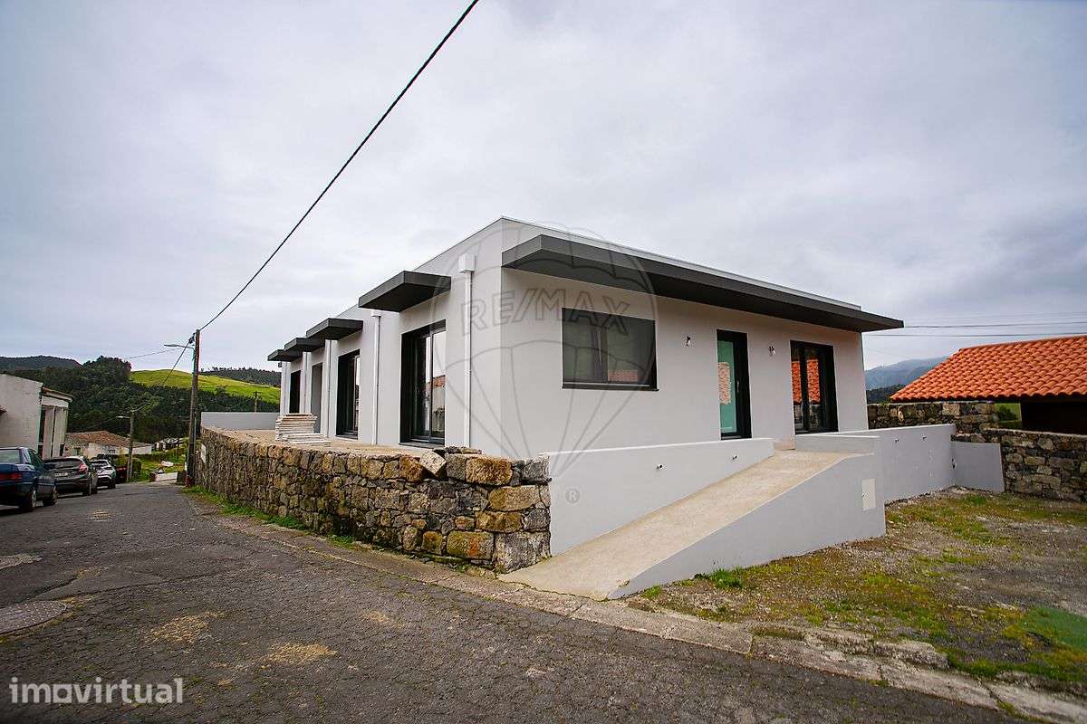 Moradia T3 para venda - Grande imagem: 2/27
