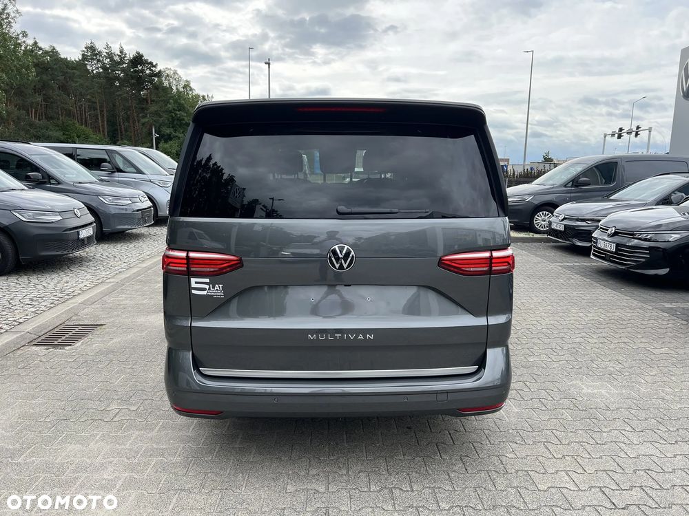 Volkswagen Multivan 2.0 TDI L2 Style DSG - 8