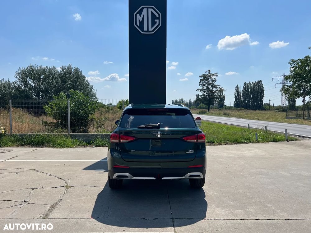 MG ZS HEV - 9
