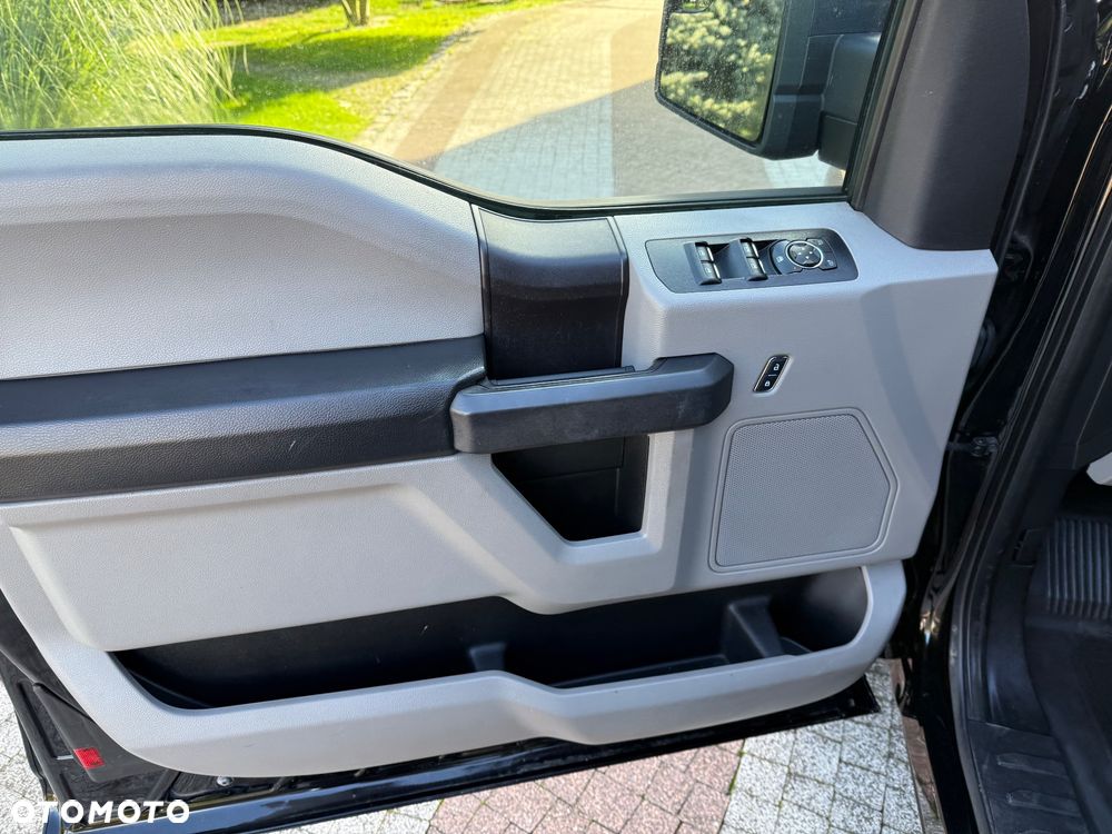 Ford F150 - 15