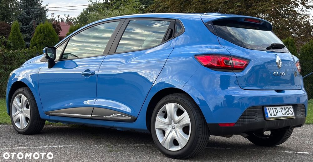 Renault Clio - 36