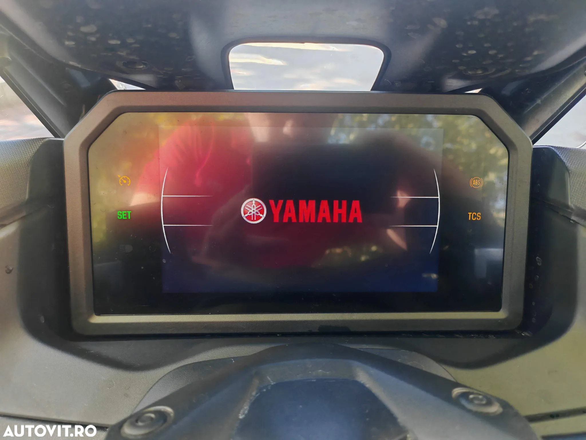 Yamaha TMAX 560 - 6