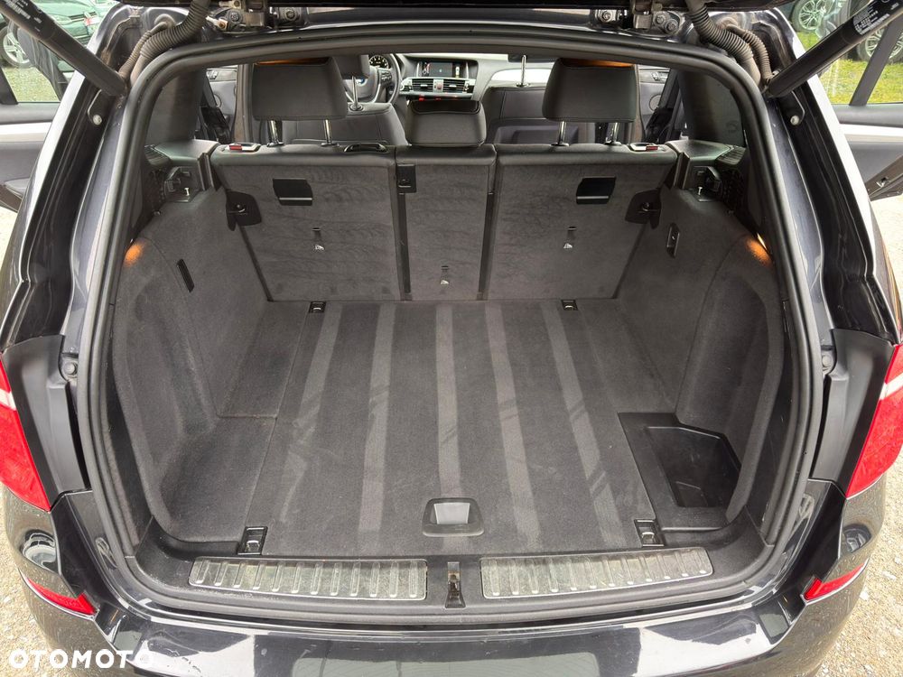 BMW X3 xDrive28i xLine - 19