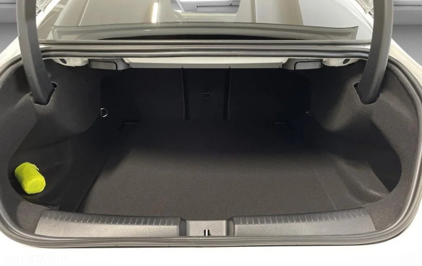 Mercedes-Benz CLA 250 e PHEV AMG Line 8G-DCT - 13