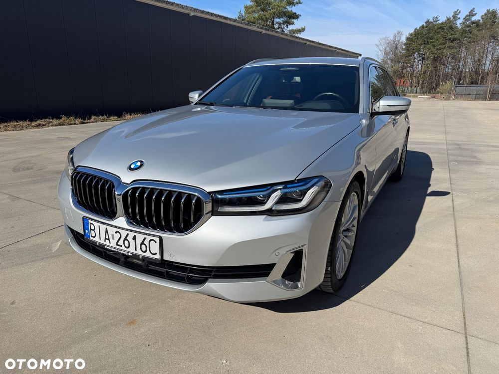 BMW Seria 5 540d xDrive - 4