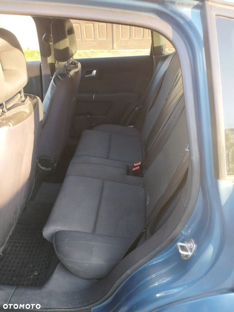 Audi A2 1.4 - 8
