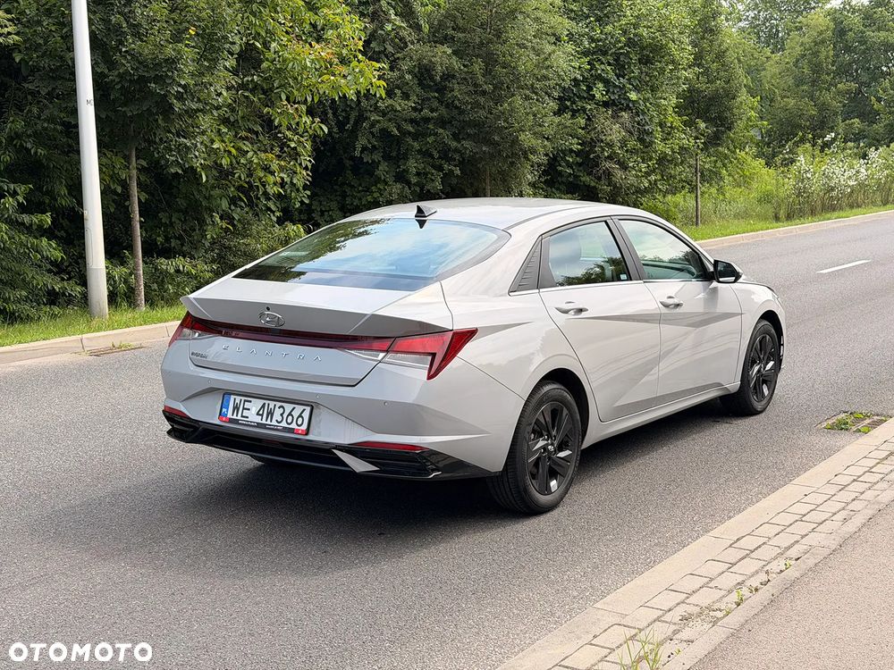 Hyundai Elantra 1.6 Smart - 3