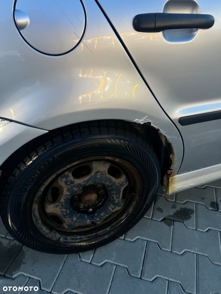 Volkswagen Polo 1.4 16V Basis - 8