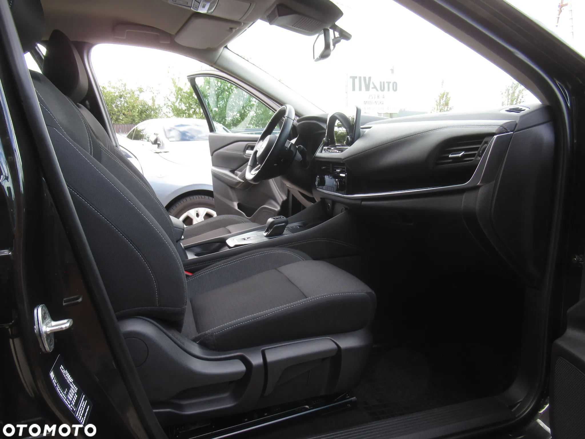 Nissan Qashqai 1.3 DIG-T N-Connecta DCT - 9