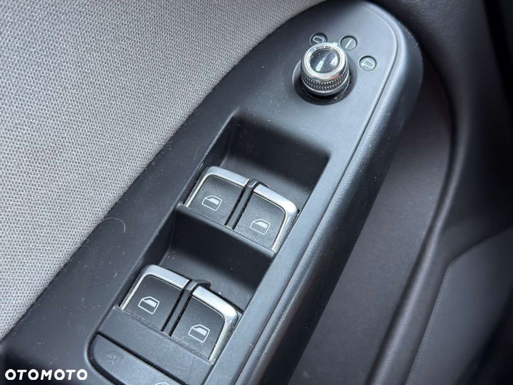 Audi A4 Allroad - 31
