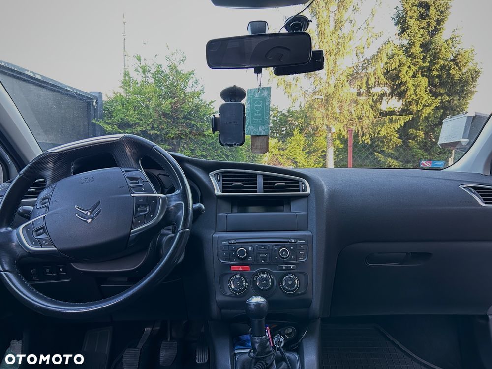 Citroën C4 1.6 HDi Attraction - 6