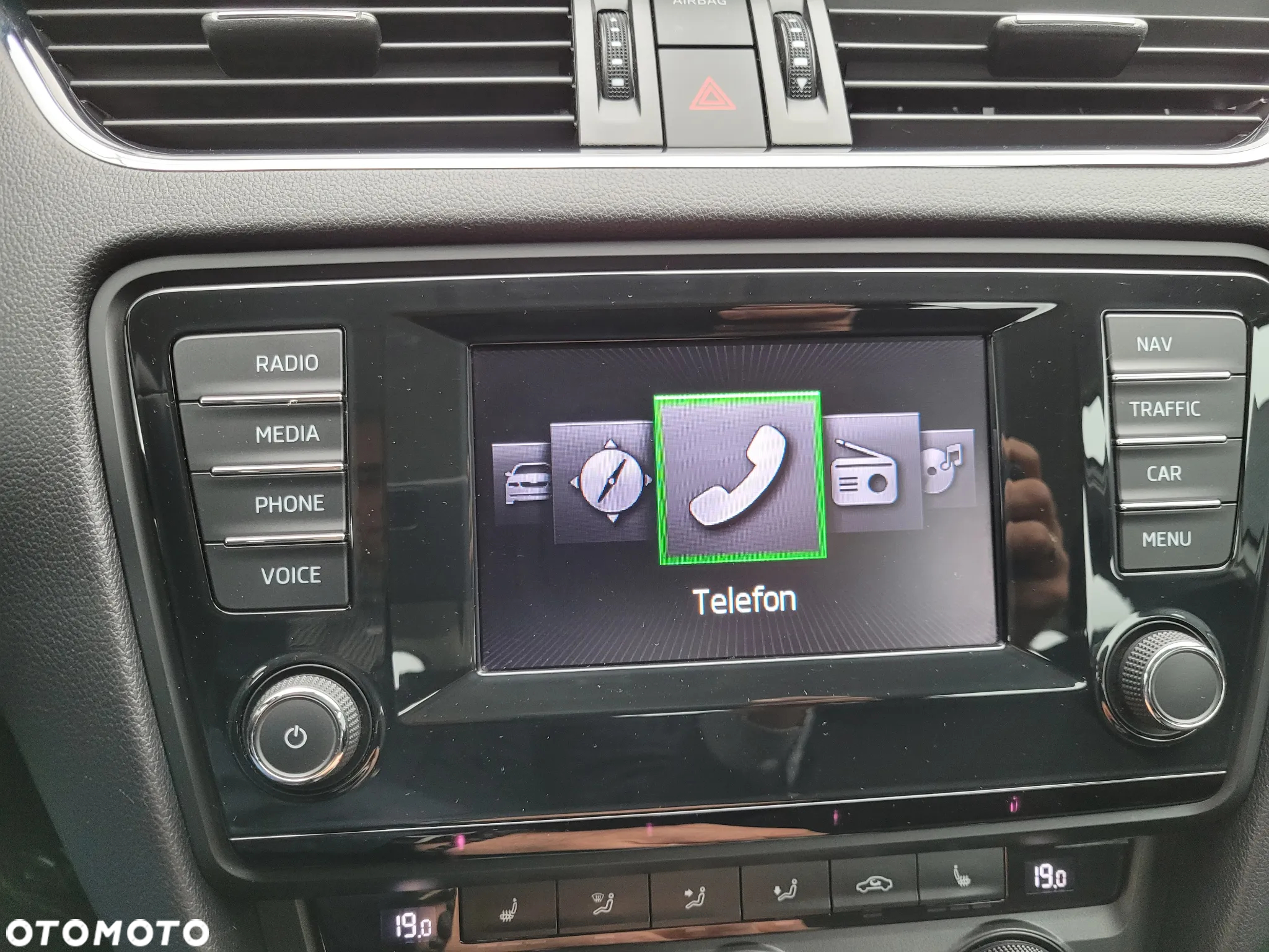 Skoda Octavia 2.0 TDI Elegance DSG - 23