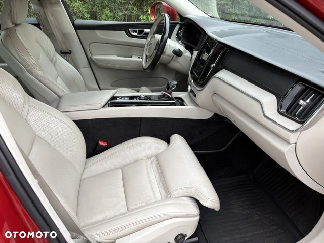 Volvo XC 60 T5 AWD Inscription - 12