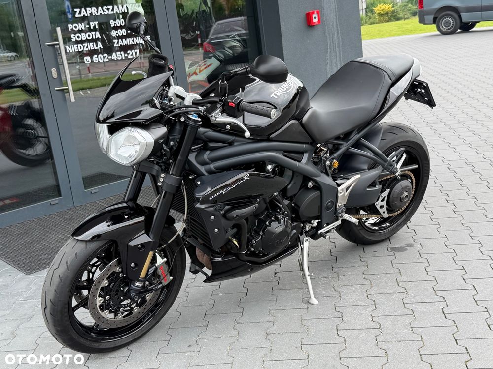 Triumph Speed Triple - 25