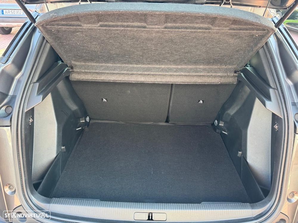 Peugeot 2008 1.2 PureTech Active Pack - 15