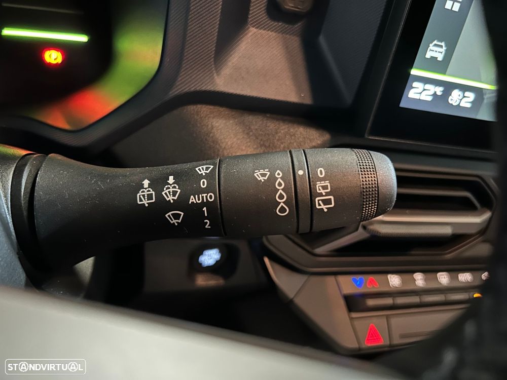 Dacia Duster 1.6 Hybrid Journey - 36