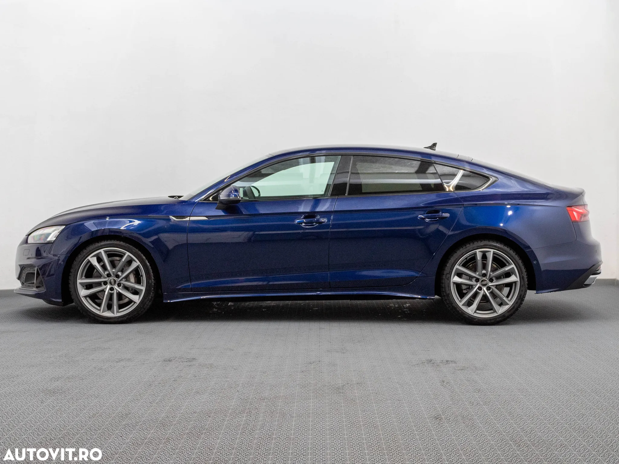 Audi A5 Sportback 2.0 40 TFSI quattro MHEV S tronic Advanced - 2