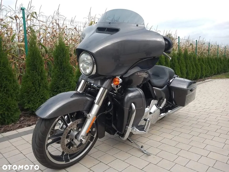 Harley-Davidson FLHXS Special - 3