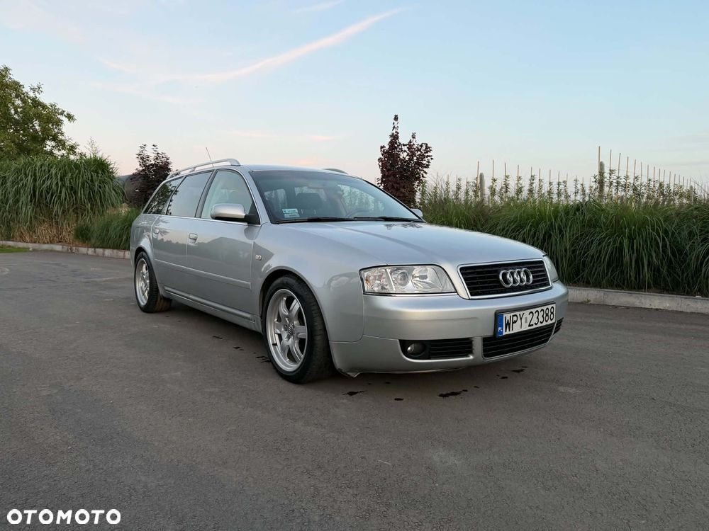 Audi A6 Avant - 1