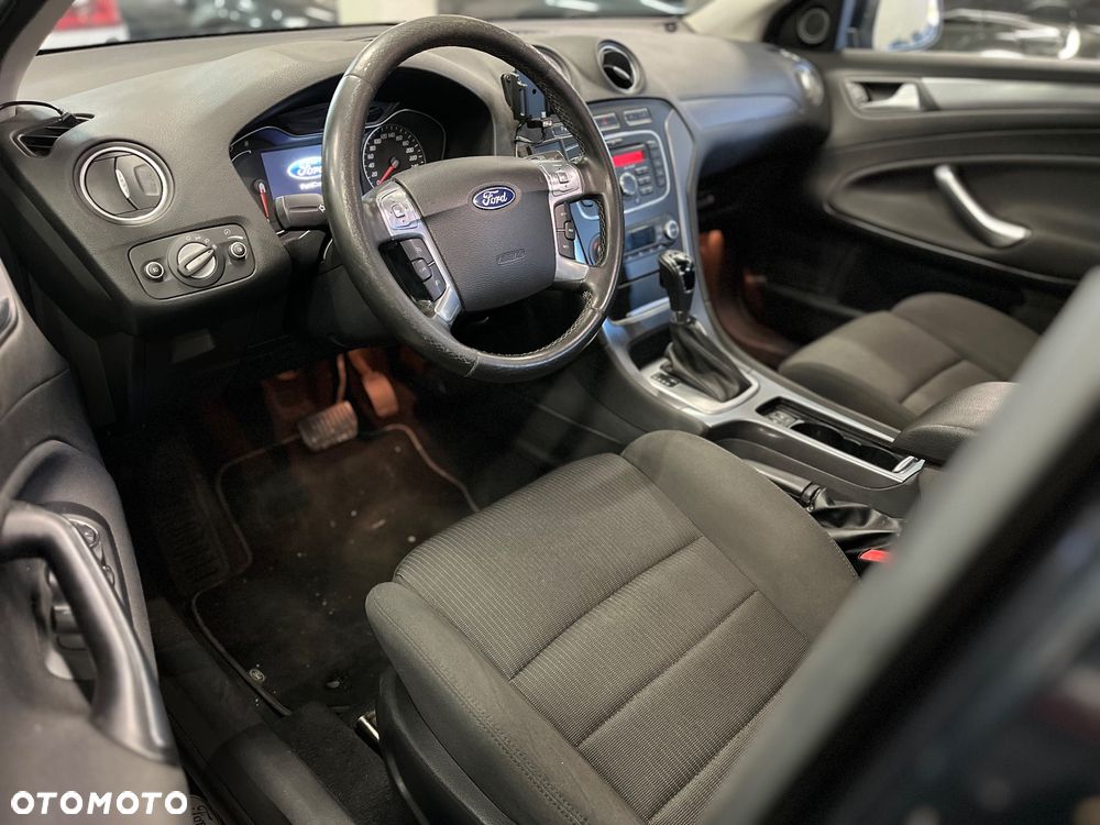 Ford Mondeo - 13