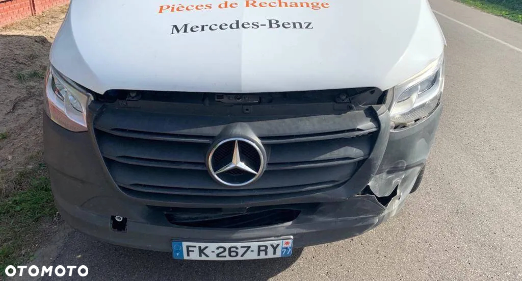 Mercedes-Benz Sprinter - 17
