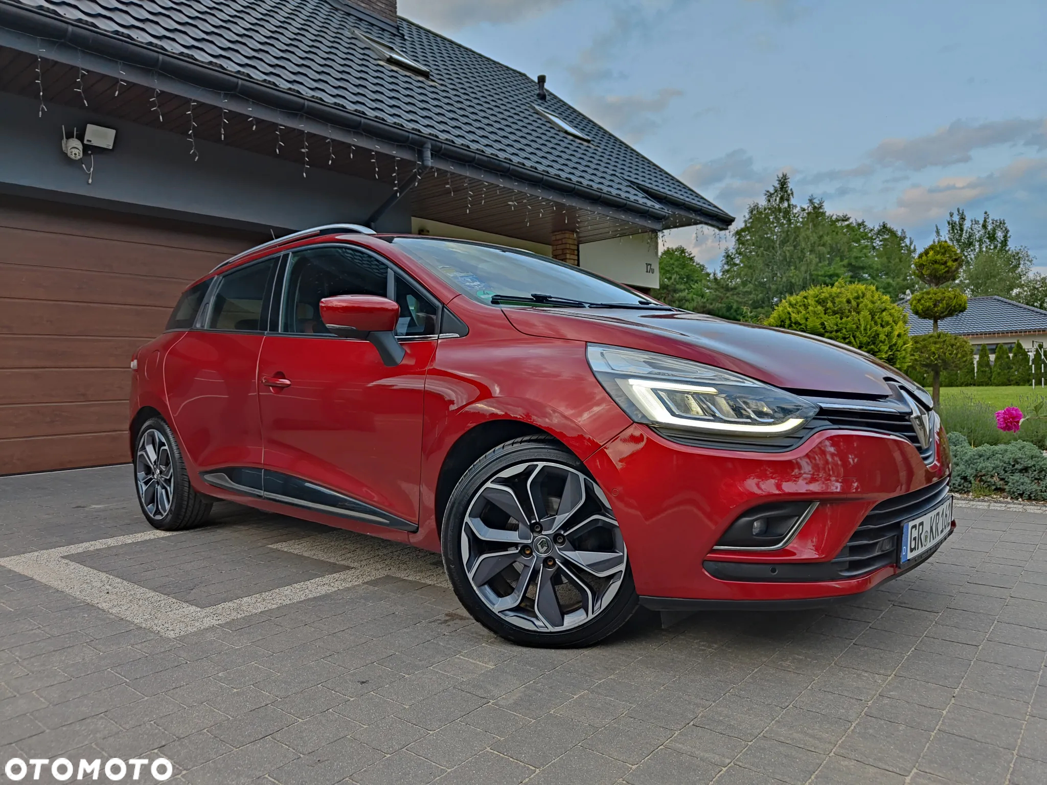 Renault Clio Grandtour Energy TCe 120 INTENS - 34