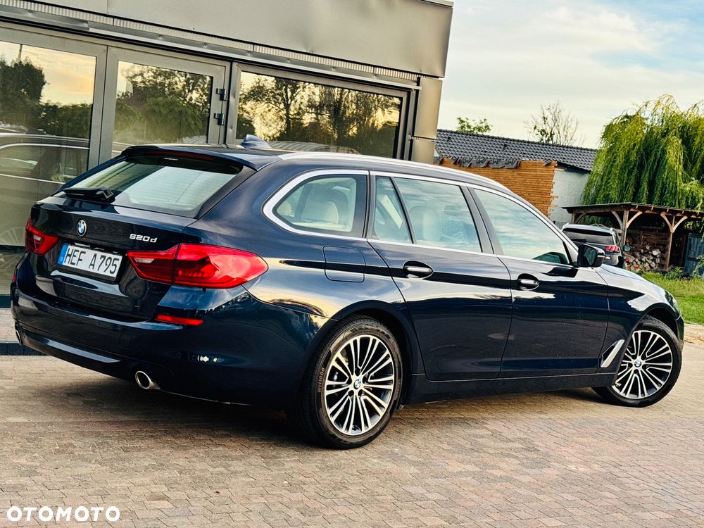 BMW Seria 5 520d Luxury Line sport - 3