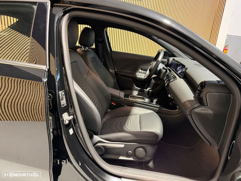 Mercedes-Benz A 250 Limousine e Style Plus - 21
