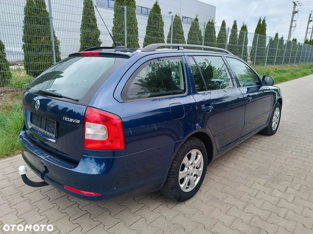 Skoda Octavia 1.4 TSI IMPULS EDITION - 10